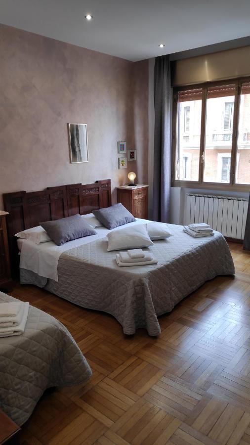 Bed&Breakfast CENTRALE Bologna Exterior foto