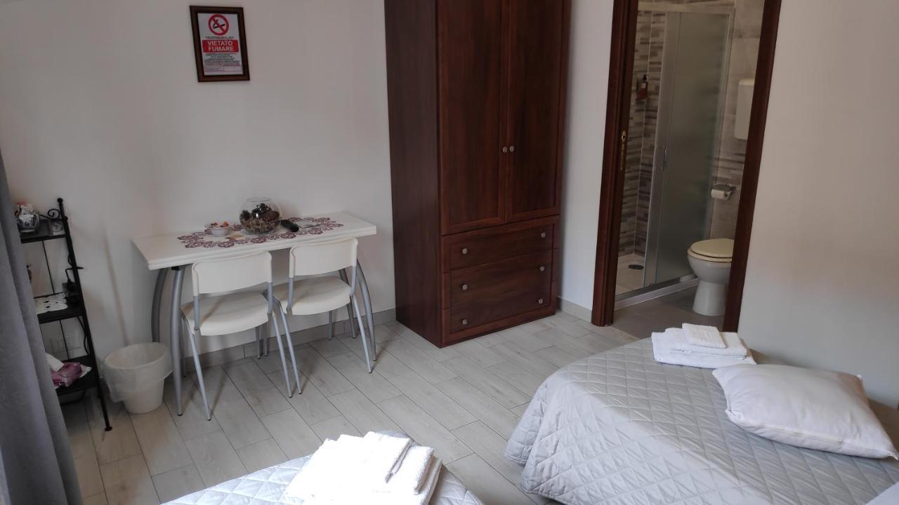 Bed&Breakfast CENTRALE Bologna Exterior foto