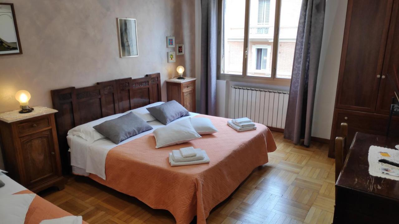 Bed&Breakfast CENTRALE Bologna Exterior foto